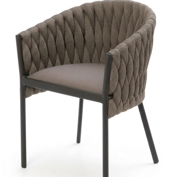 The Welmet Chair